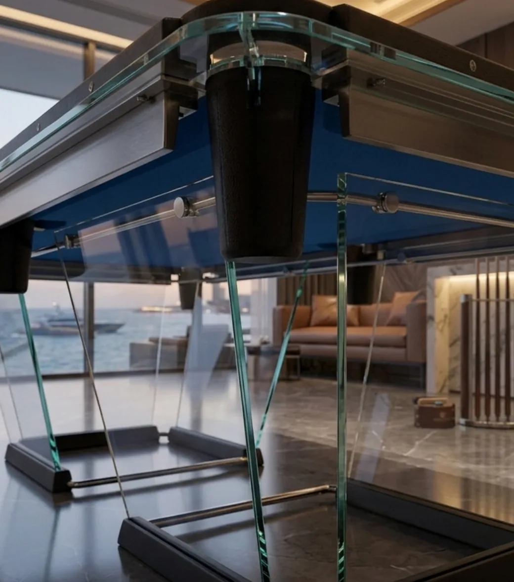 Riflesso, détail des pieds en verre trempé et des fixations